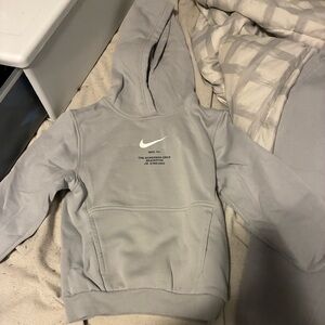 Kids gray nike sweat suit